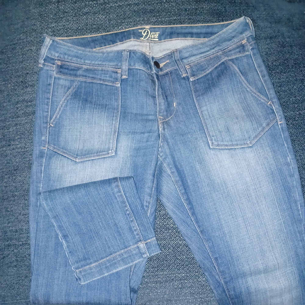 Old Navy Women's Light Blue Ankle Jeans